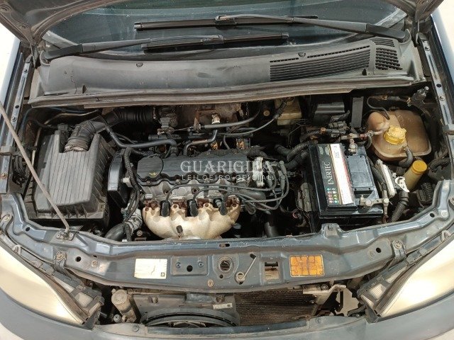 CHEVROLET/ZAFIRA CD - D*****4 - 2003 - 2004 - GASOLINA